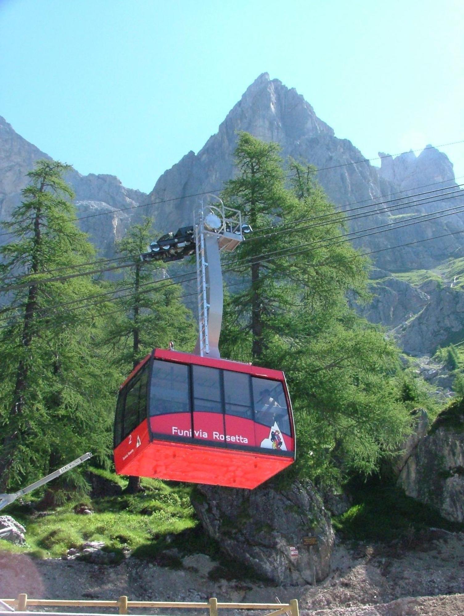 Sporting Aparthotel San Martino Di Castrozza Bagian luar foto
